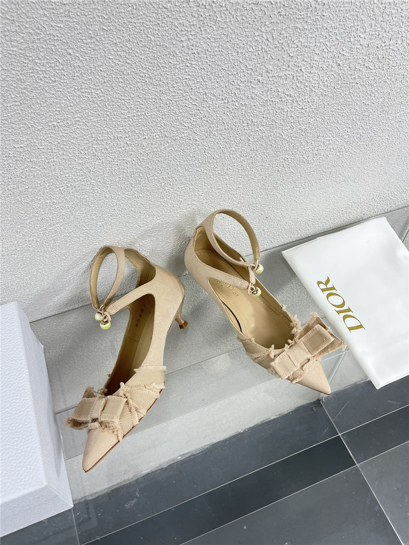 D10r bow cd embroidery series sandals best replica shoes website