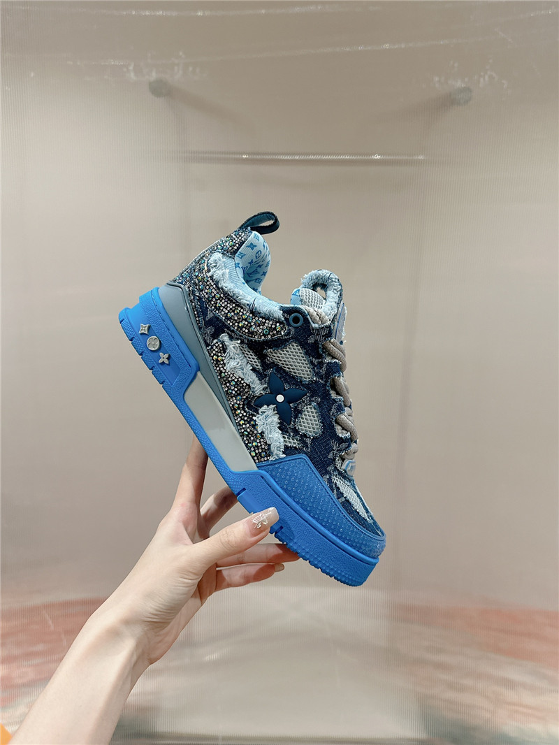 l0vis Vvtt0n lv skate trainers in blue