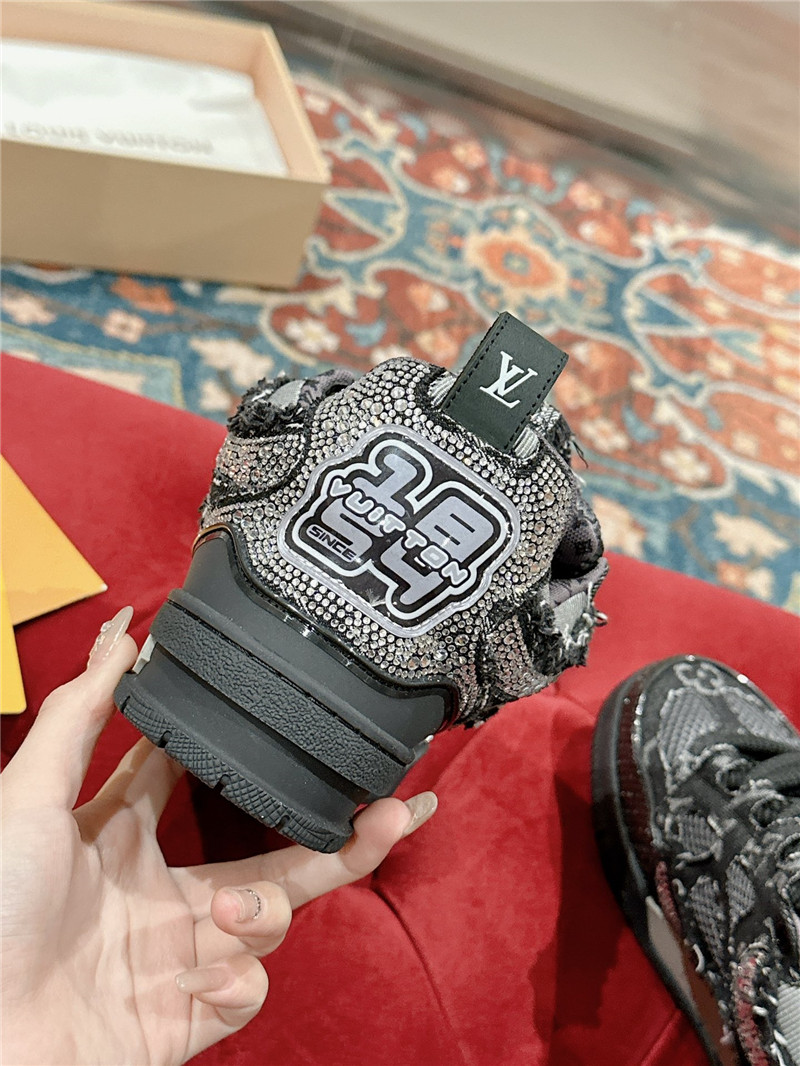 luxury l0vis vvtt0n lv D1am0nd skate trainers
