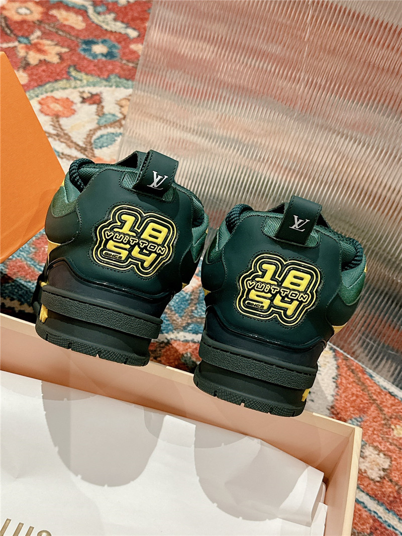 l0vis Vvtt0n lv skate trainers in bold green