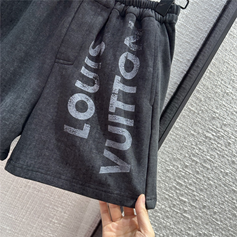 l0vis Vvtt0n lv printed logo sports suit replica clothes