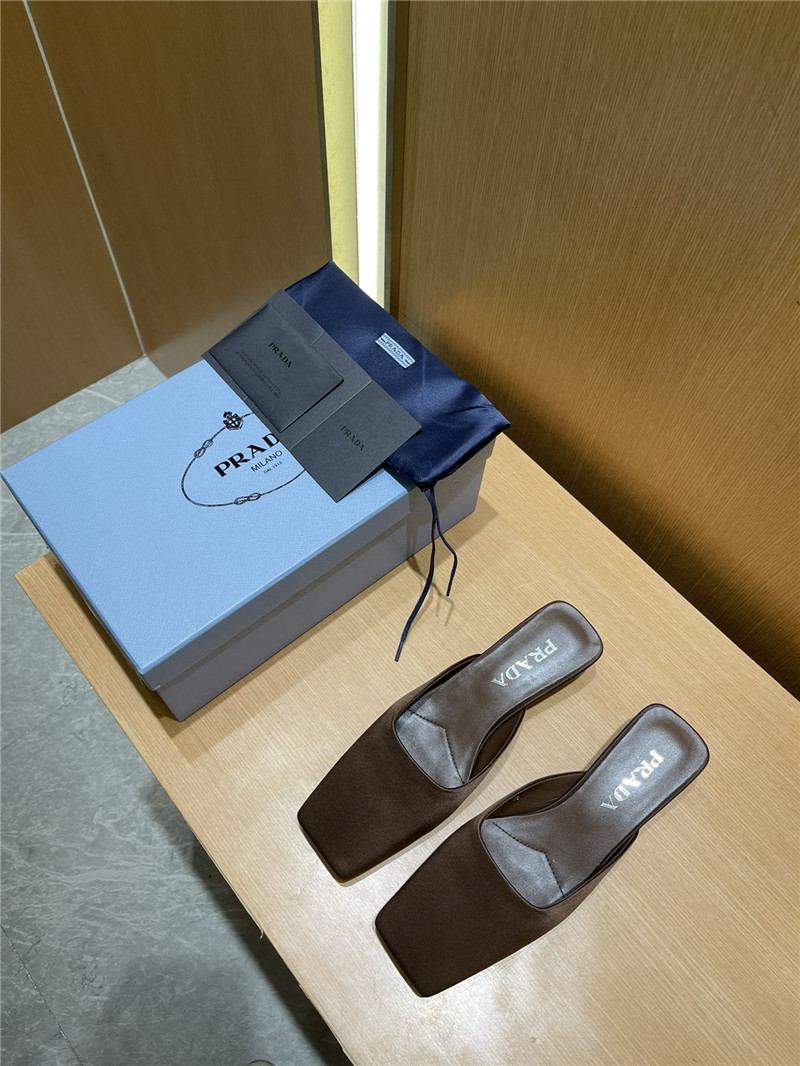 Pra*a genuine leather injection logo and semi-trail replica shoes