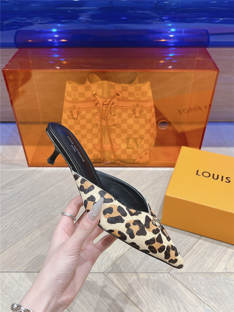 l0vis Vvtt0n lv pointed toe high heel sandals replica shoes