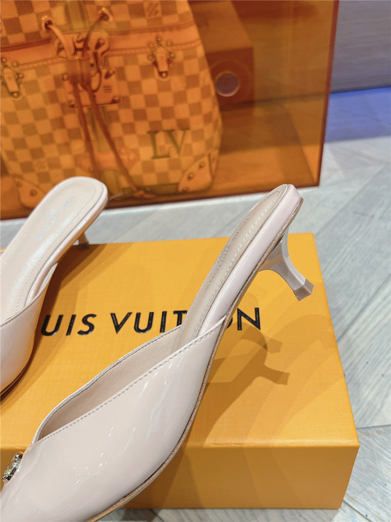 l0vis Vvtt0n lv pointed toe high heel sandals replica shoes