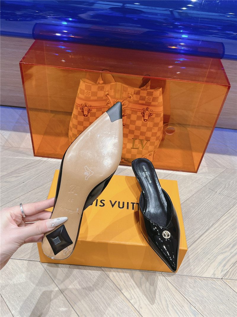 l0vis Vvtt0n lv pointed toe high heel sandals replica shoes