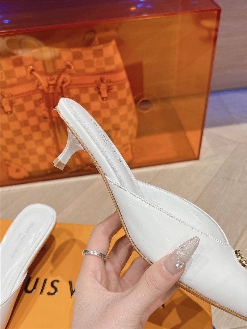 l0vis Vvtt0n lv pointed toe high heel sandals replica shoes