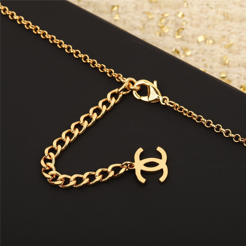 Ch**el five-pointed star double c pearl sweater chain