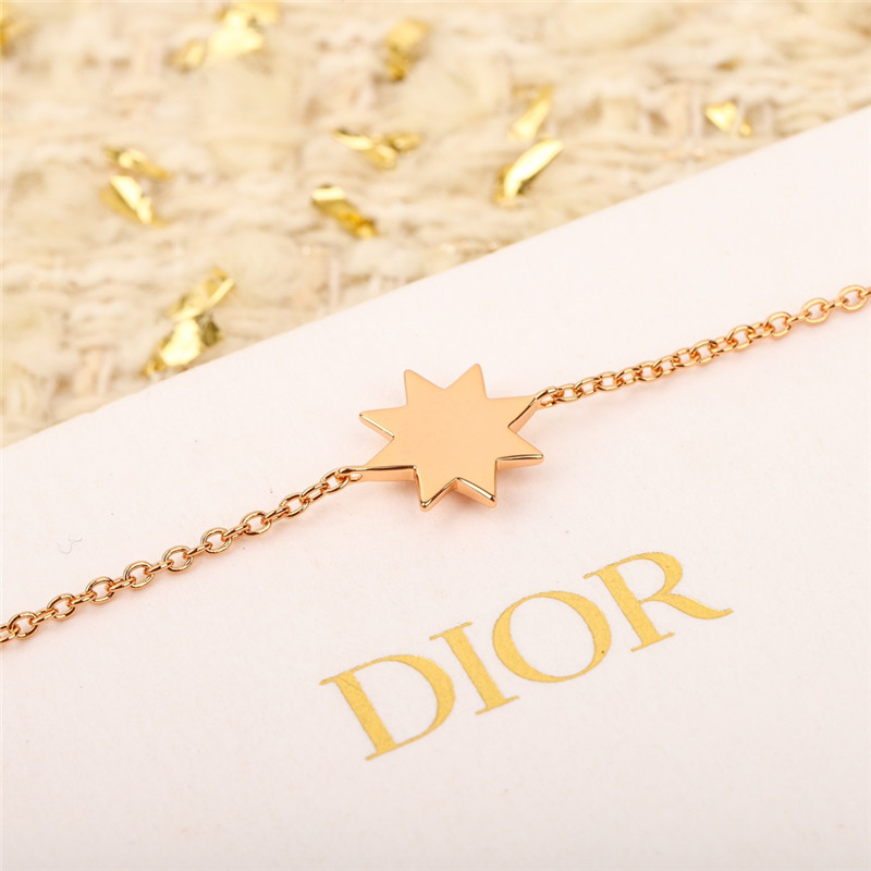 D10r eight-pointed star bracelet
