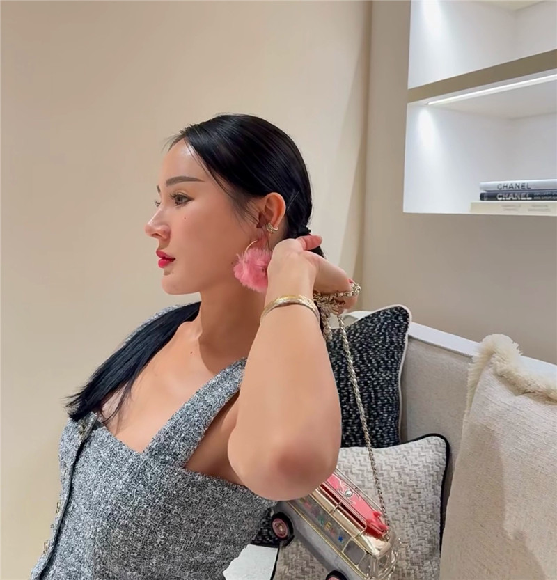 Ch**el maomao Ch**el earrings
