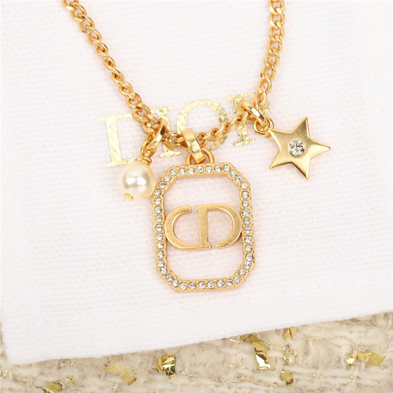 D10r chain choker necklace