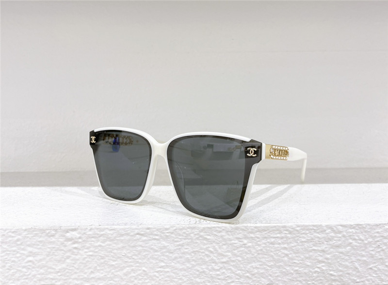 Ch**el fashionable luxury sunglasses