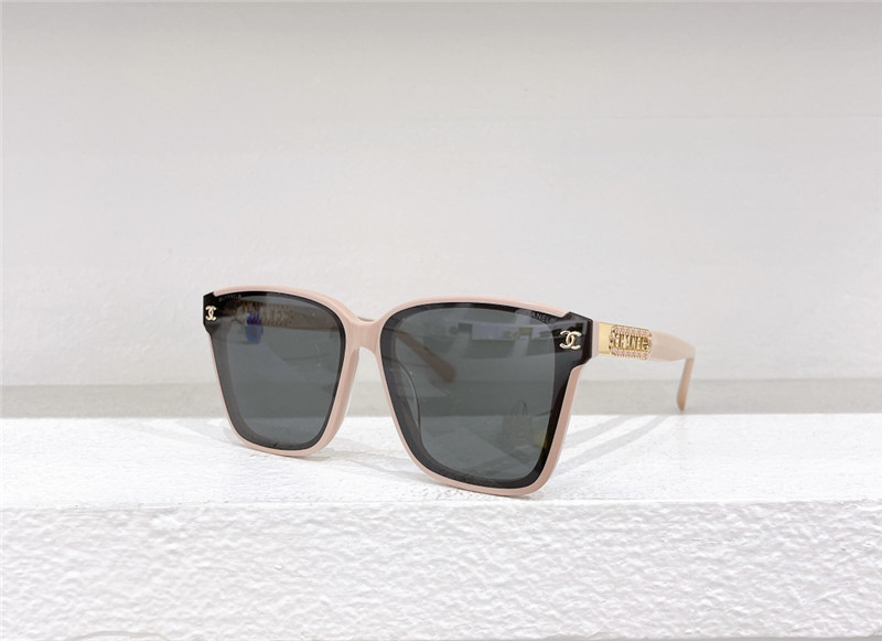Ch**el fashionable luxury sunglasses