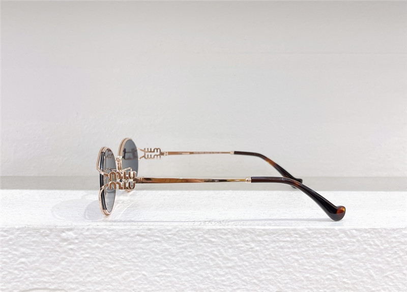 M1um1u oval sunglasses