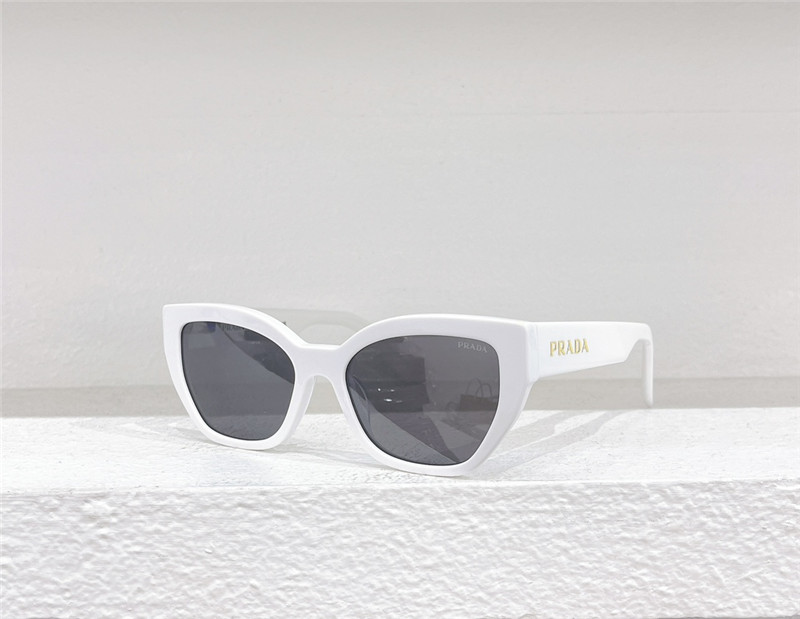 Pra*a new cat eye sunglasses