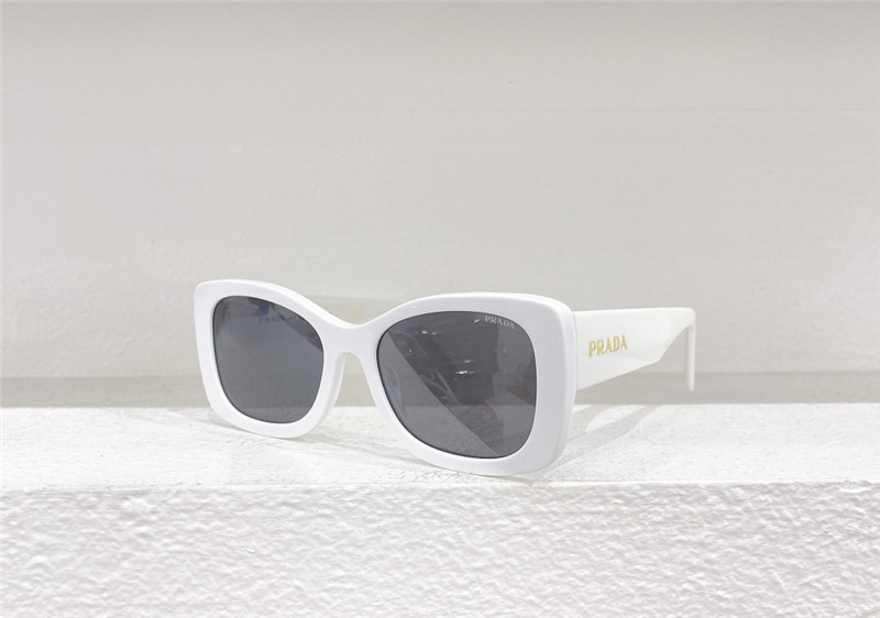 Pra*a fashionable and elegant sunglasses