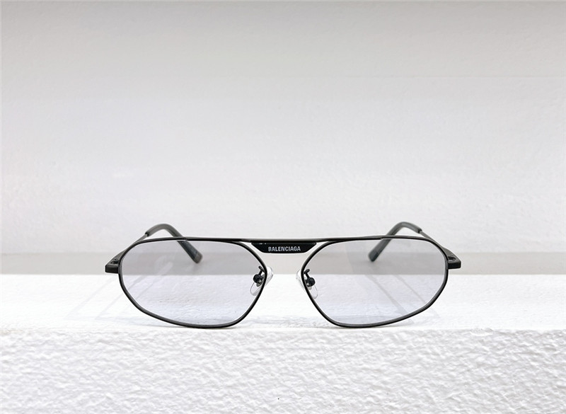 Ba1en*iaga stylish and cool sunglasses