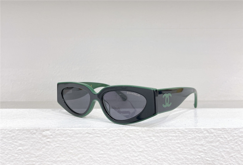 Ch**el new fashion catwalk sunglasses