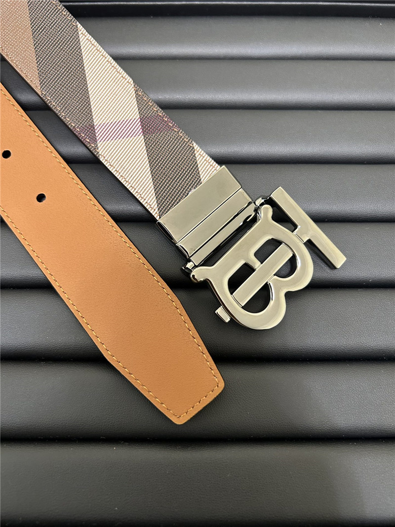 Bv*b*rry new belt