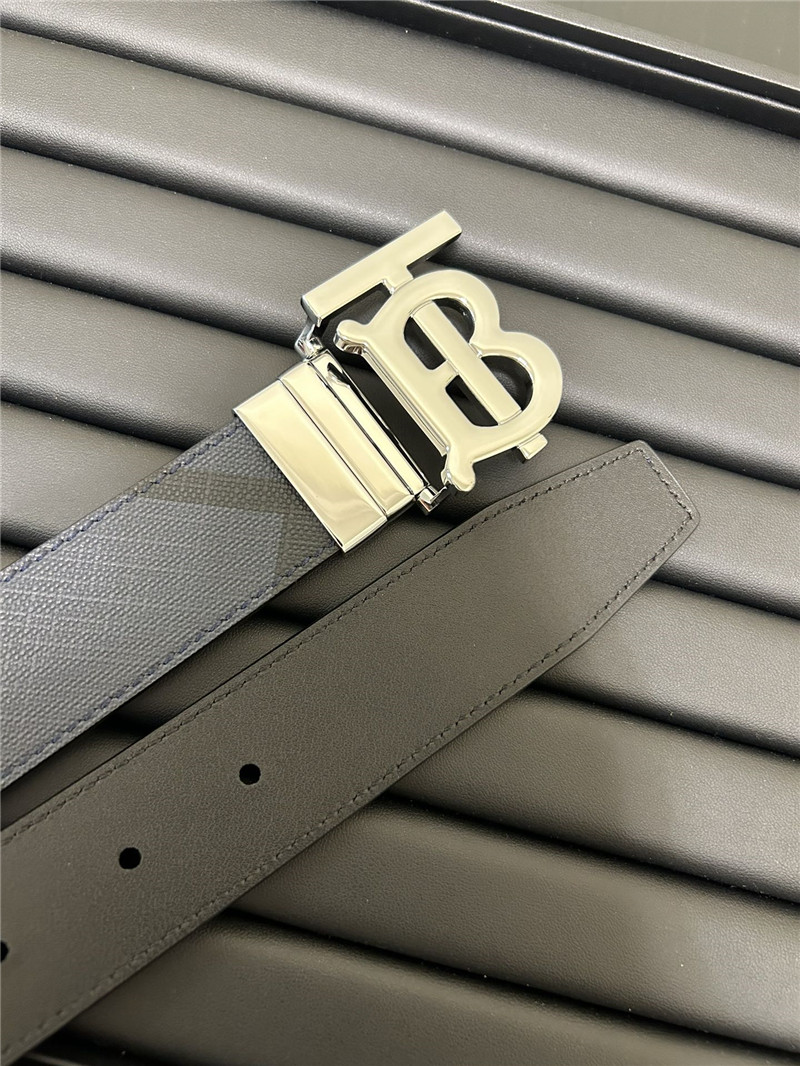 Bv*b*rry new belt