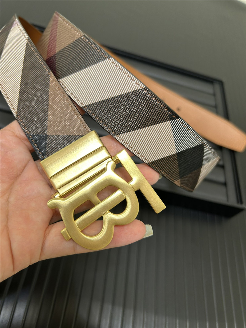 Bv*b*rry new belt