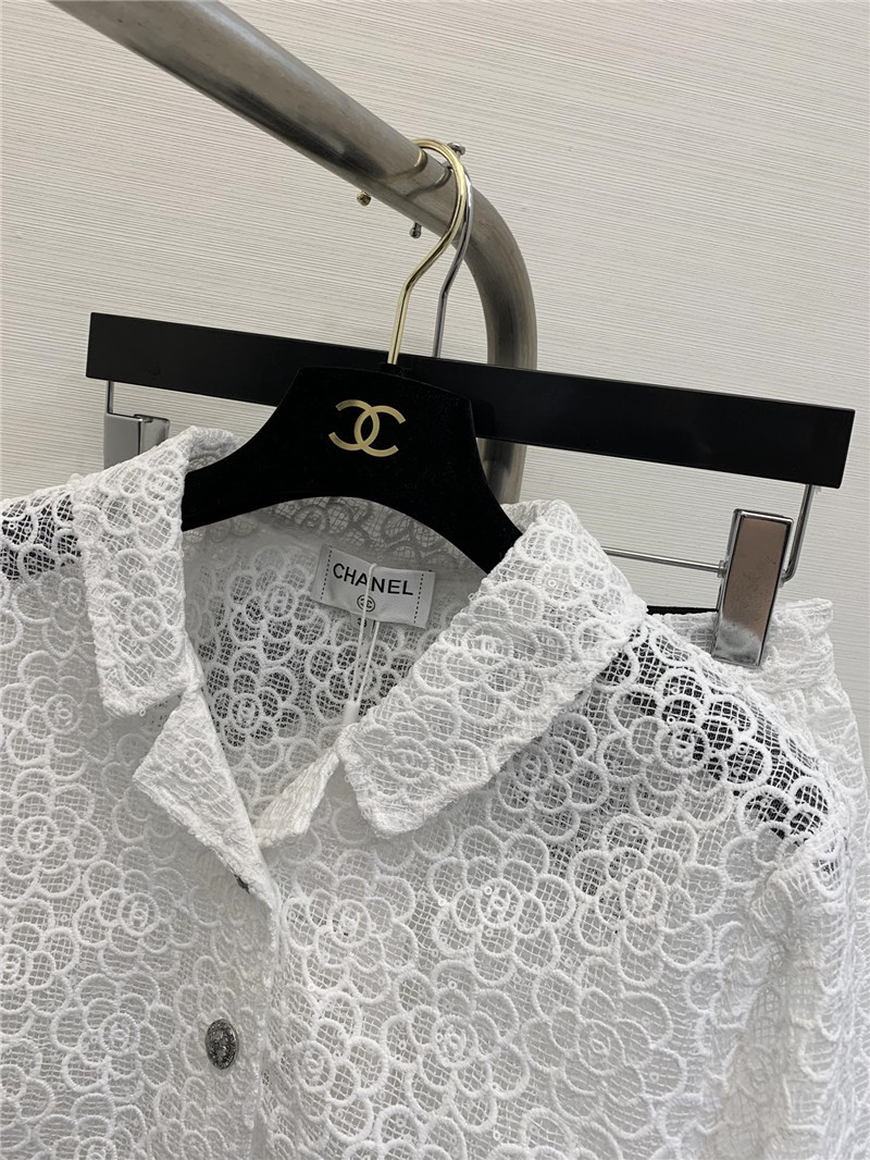 Ch**el hollow camellia cardigan in white