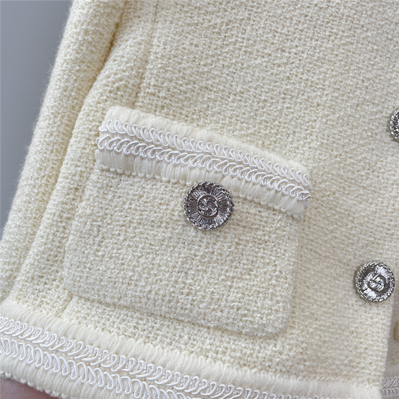 Gvc*1 white snow jacket cheap replica designer clothes