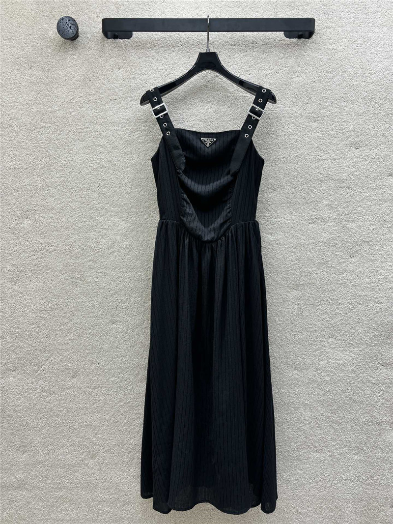 Pra*a strap dress cheap replica designer clothes