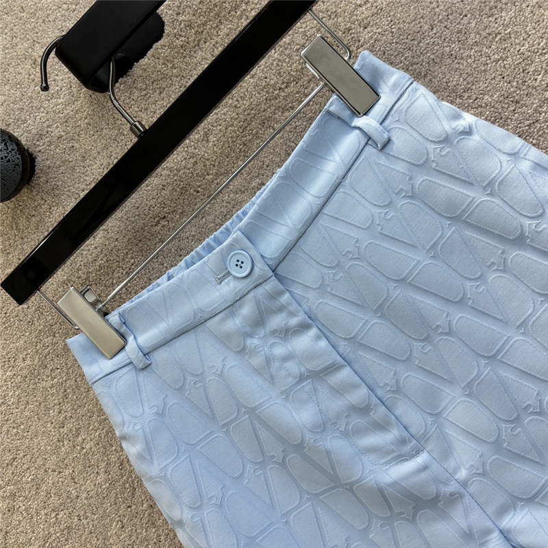 Va1e*ntin0 embroidered letter a line shorts replica clothing sites
