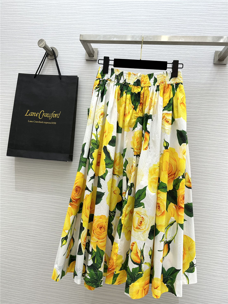 Dolce & Gabbana d&g rose skirt replica clothes