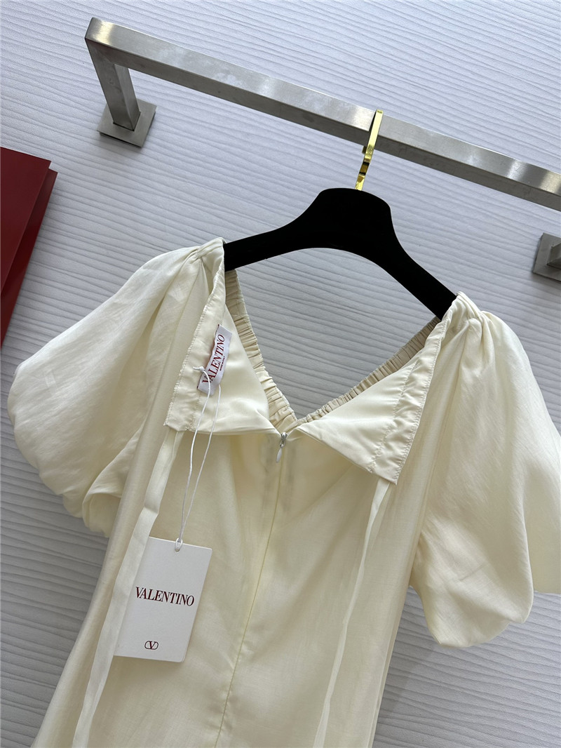Va1e*ntin0 v-neck puff sleeve dress replica d&g clothing