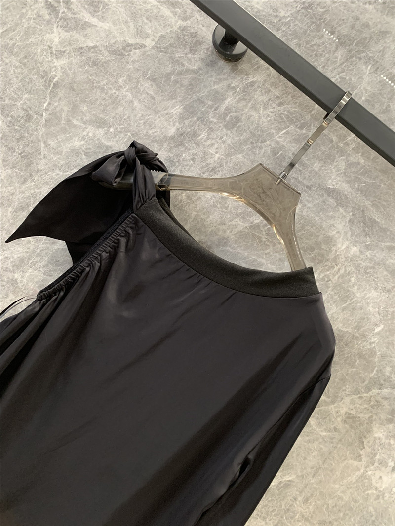 Ch**el round neck single sleeve top replica designer clothes