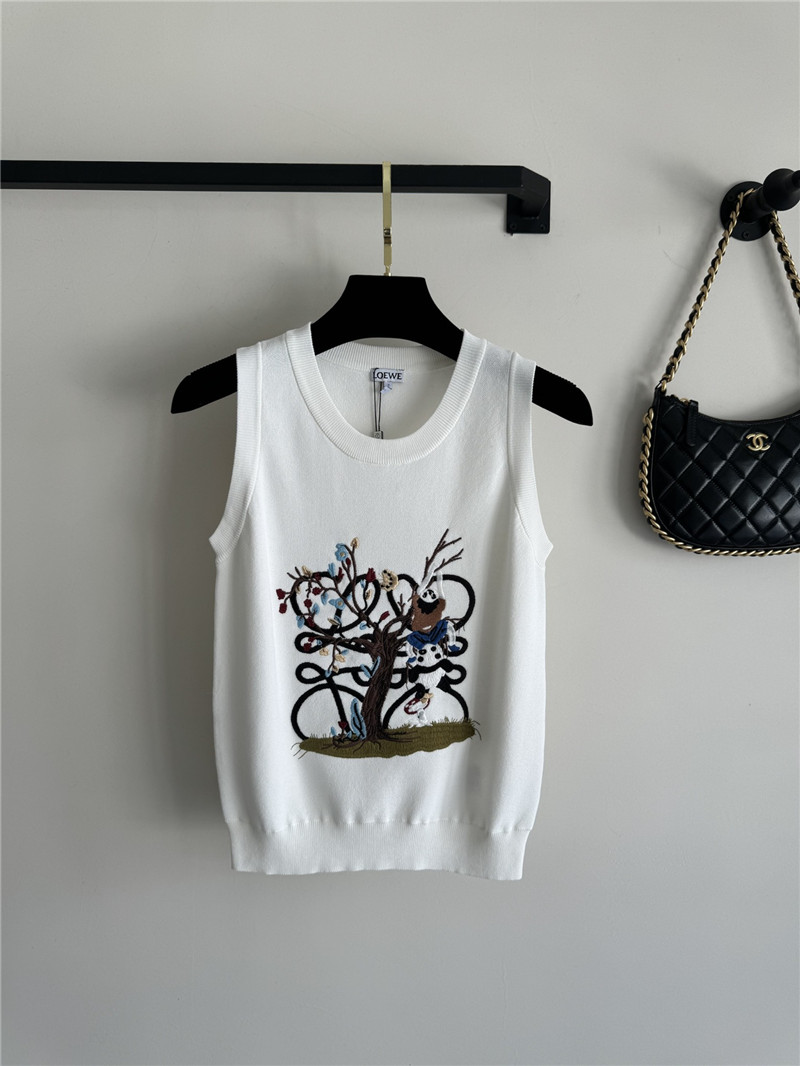 L0ew* heavy industry embroidery pattern t-shirt replicas clothes