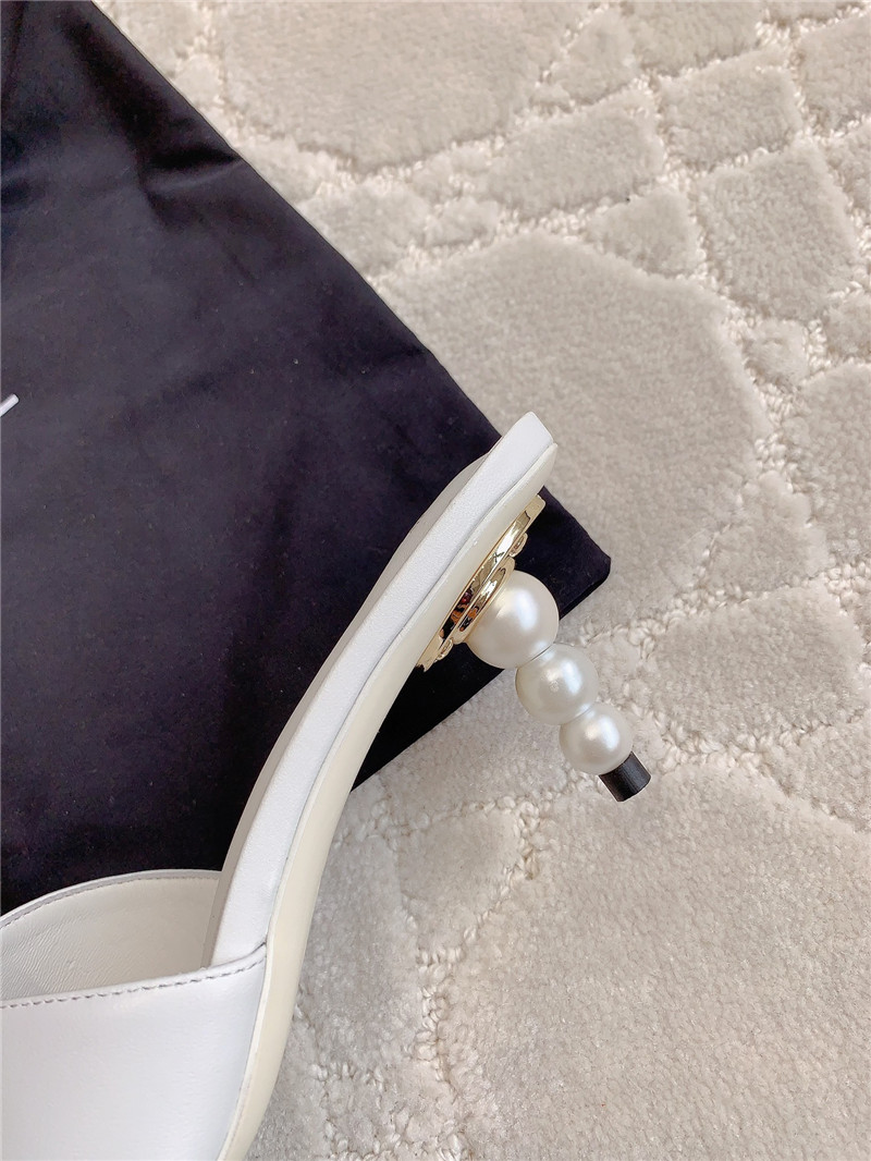 Ch**el white lambskin pearl heel mule