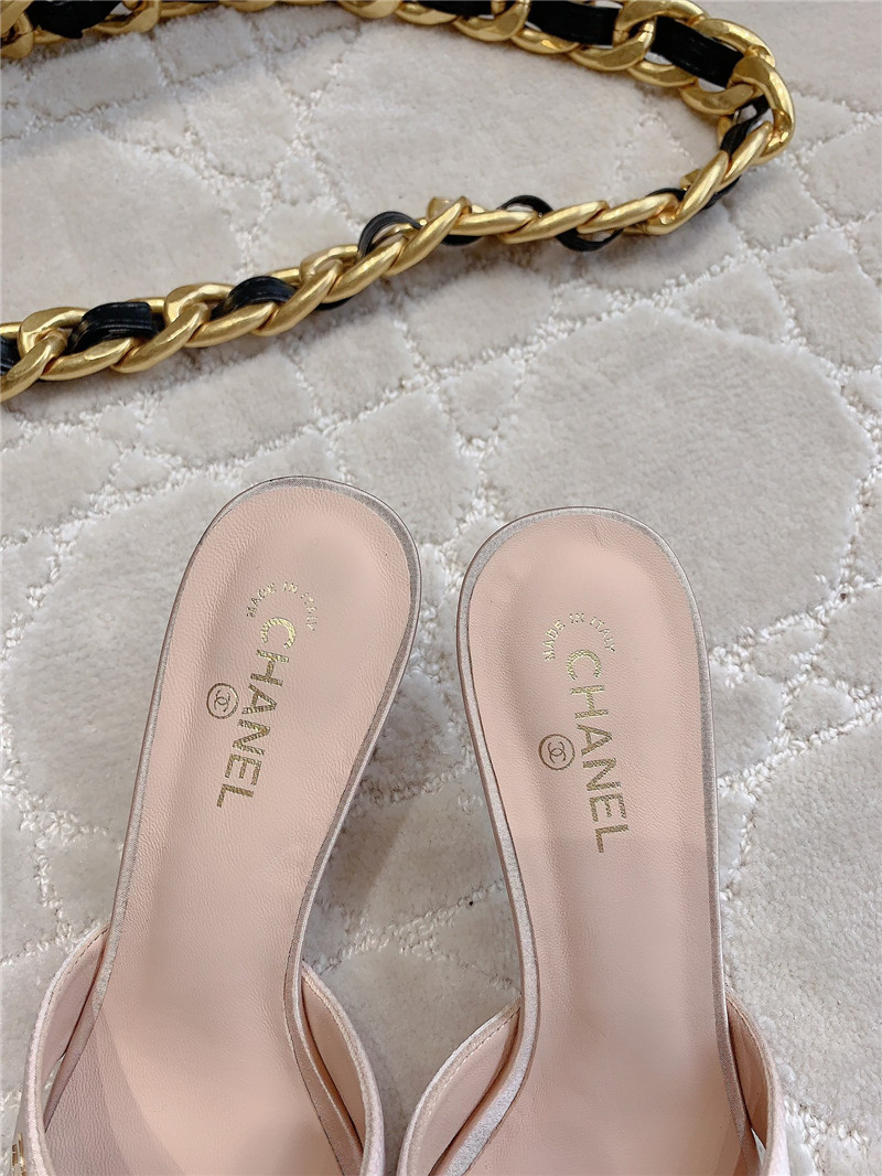 Ch**el beige velvet pearl heel mule