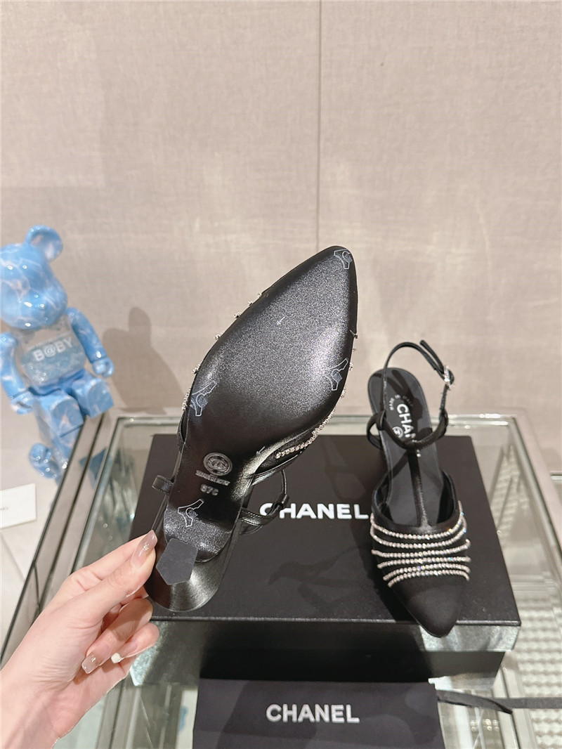 Ch**el interlocking logo t-strap pumps in black