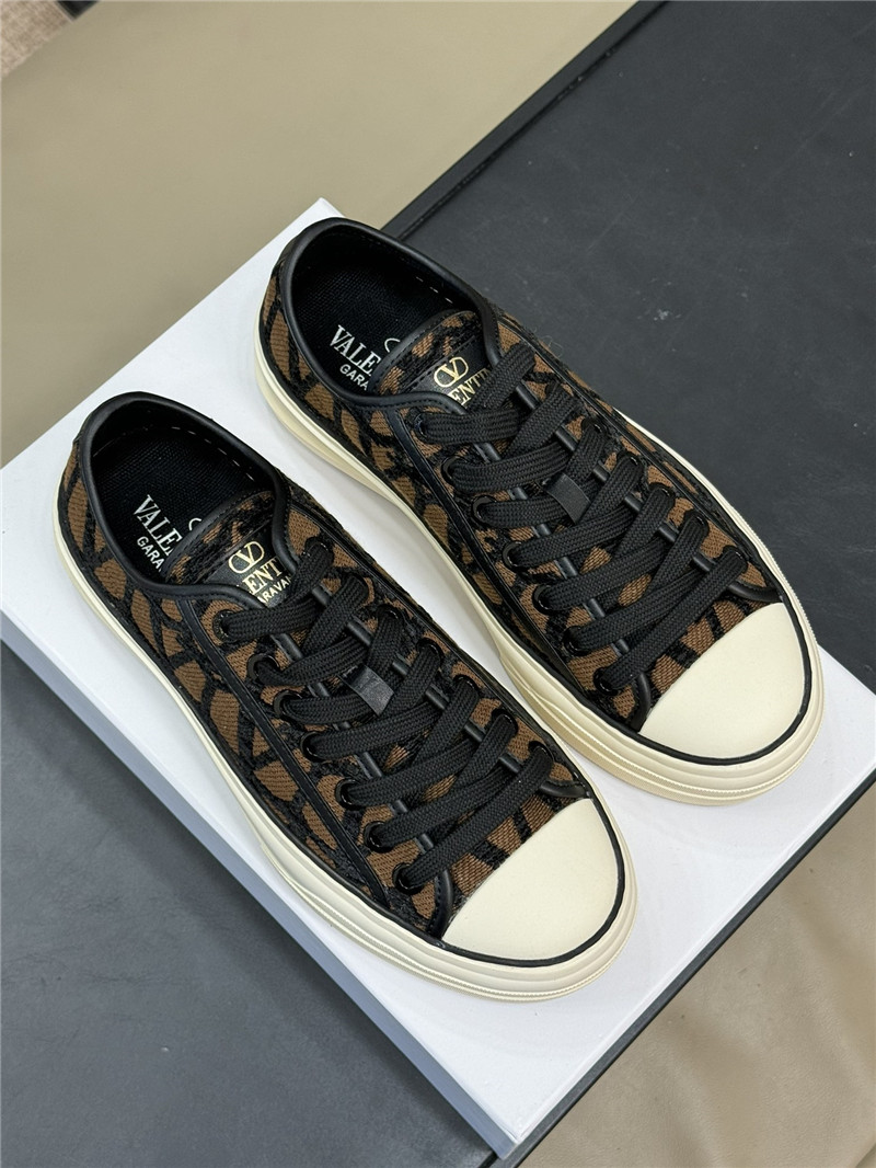 Va1e*ntin0 brown canvas flat sneakers