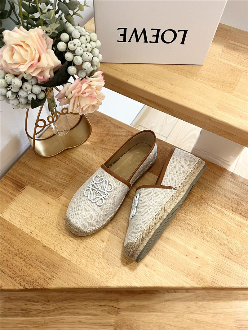 L0ew* anagram espadrille logo loafers beige