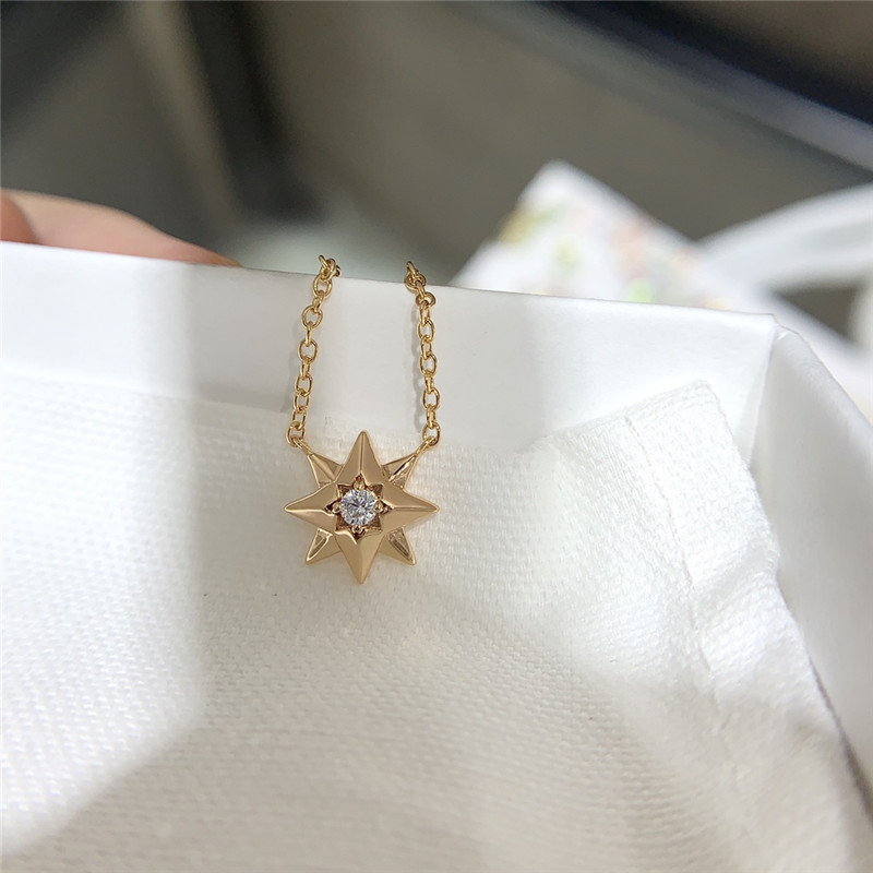 D10r 8-pointed star necklace
