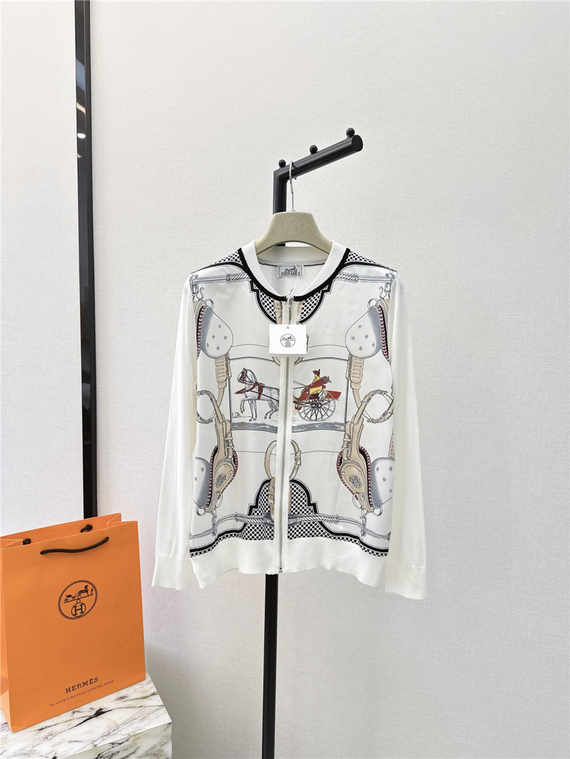H**me5 horse printed cardigan in white