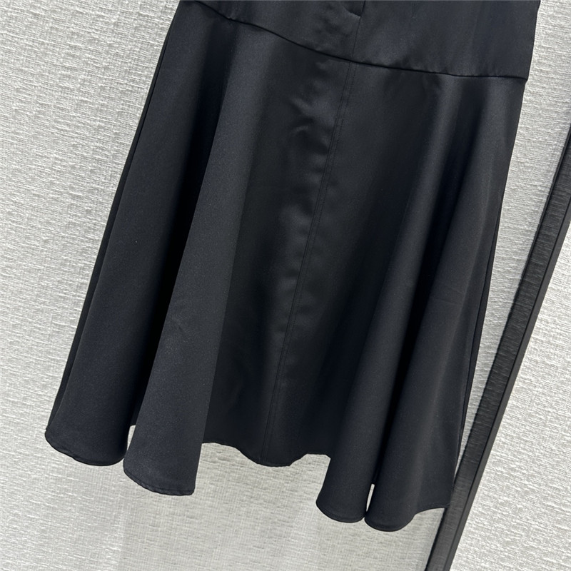 Va1e*ntin0 casual midi skirt replica designer clothing websites