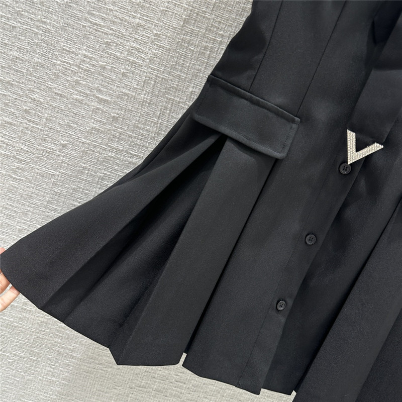 Va1e*ntin0 short sleeve dress replica clothing