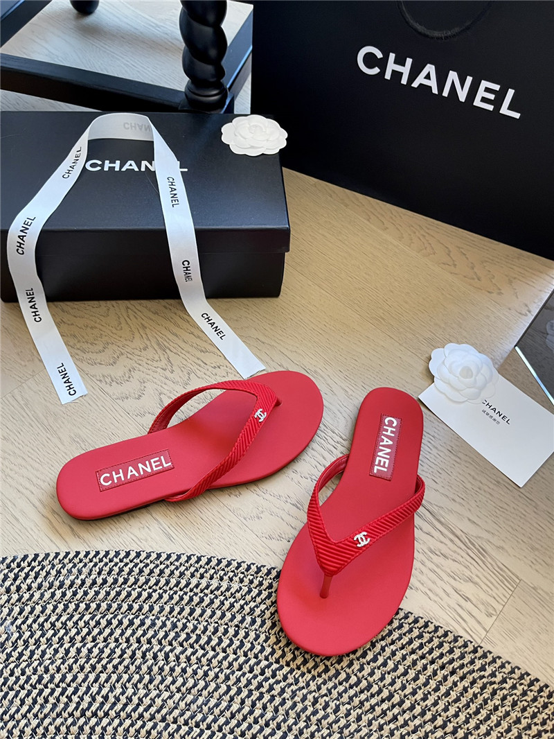 Ch**el flat red flip flops