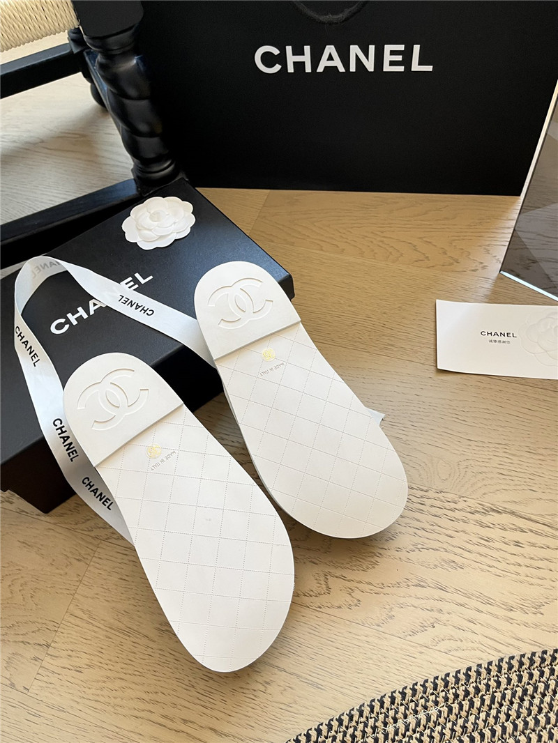 Ch**el white bow double c platform slippers