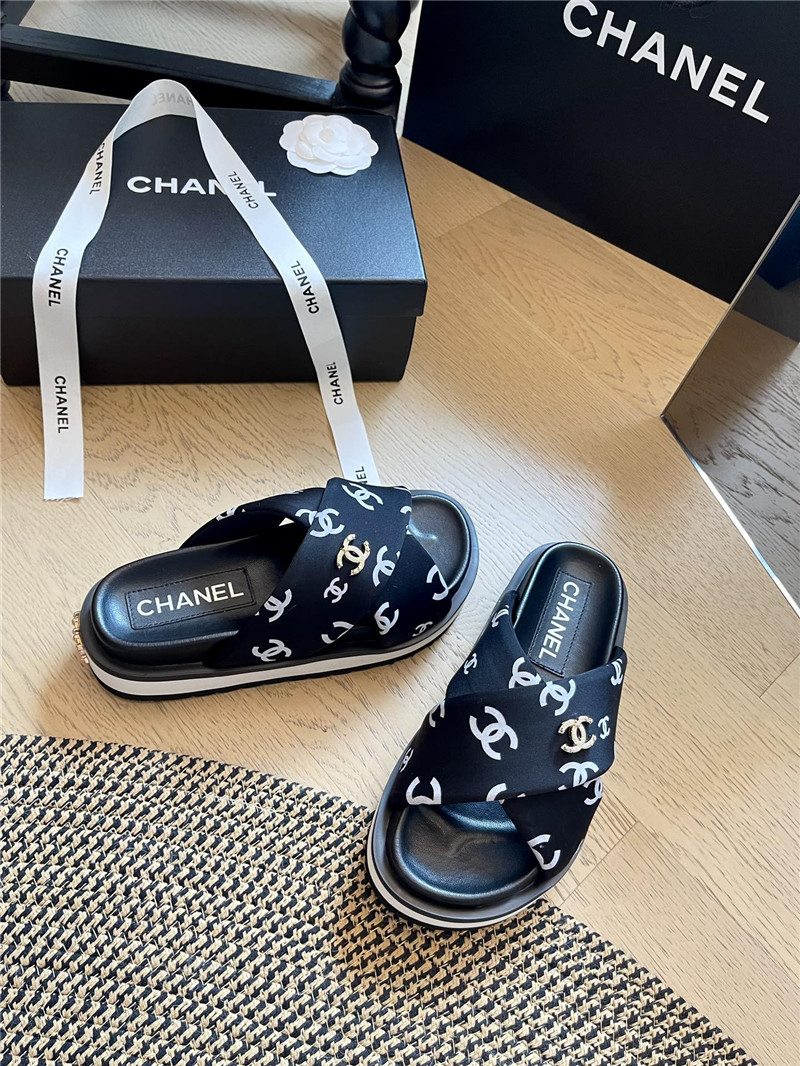 Ch**el velvet cross platform slides