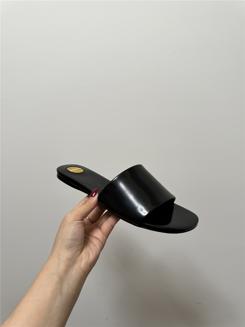 Sa1nt Lau*nt carlyle flat slide