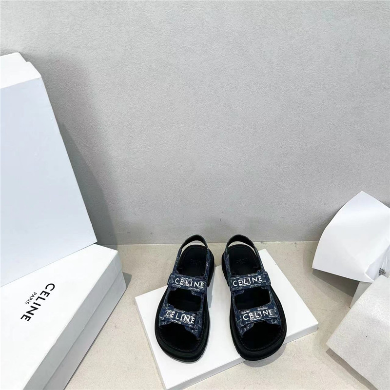 Ce1i*e leo leather sandals