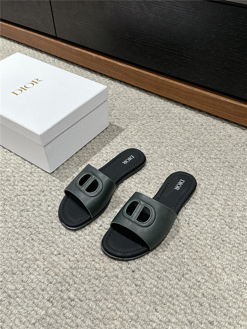 D10r d-club green leather slides