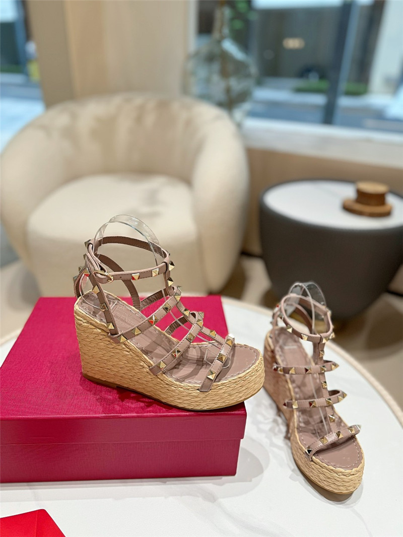 Va1e*ntin0 garavani rockstud wedge sandals beige