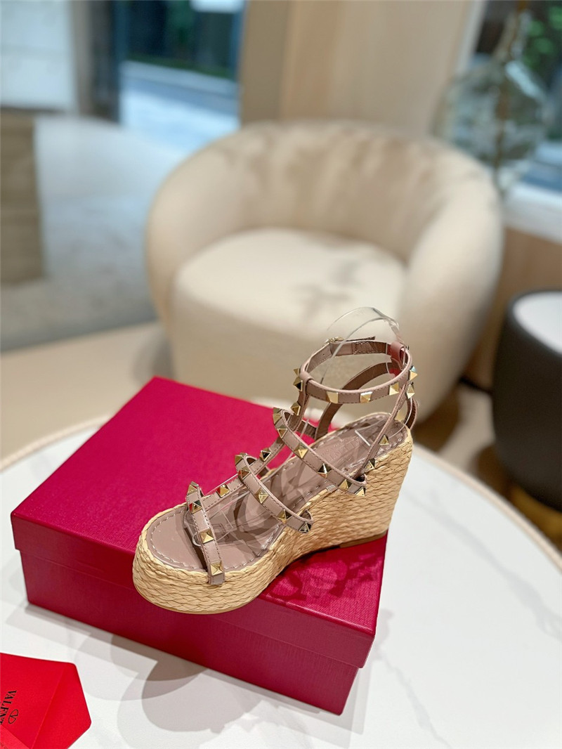 Va1e*ntin0 garavani rockstud wedge sandals beige