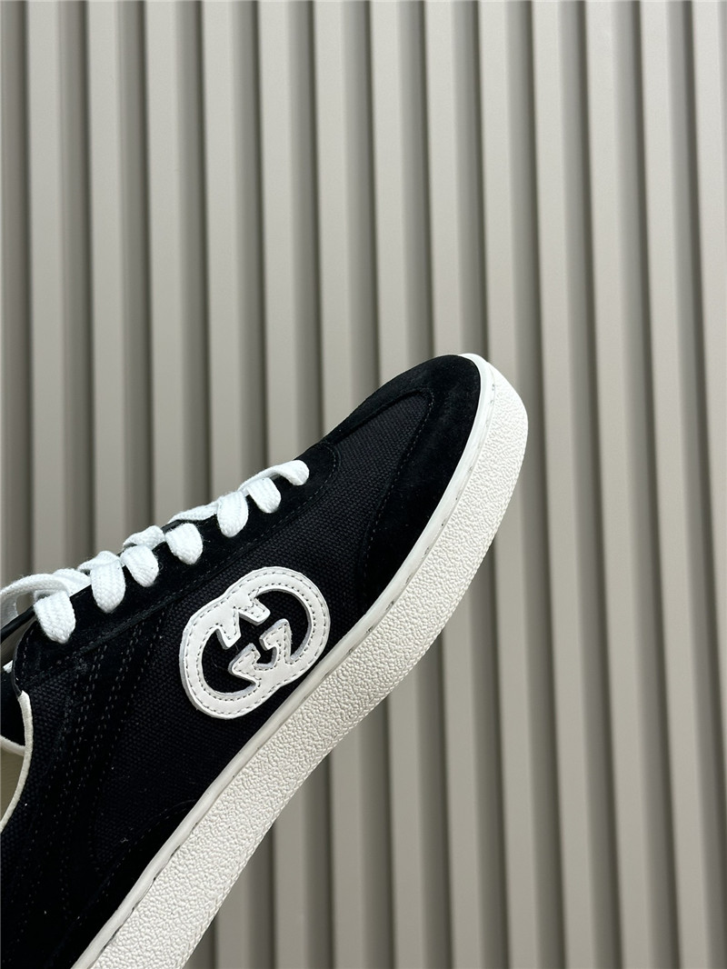 Gvc*1 gg logo lace-up black sneakers